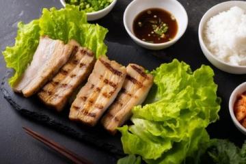 如何做出美味的牛腩菜肴?