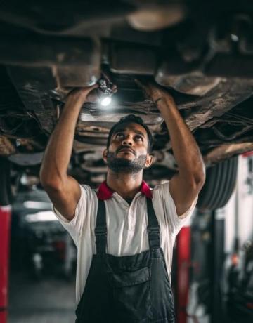 汽車保養(yǎng)時(shí)間與項(xiàng)目詳解:5000公里、4萬公里、10萬公里各做什么?