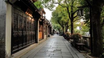 杭州市中心網紅咖啡街區崛起,孩兒巷成年輕人打卡新地標