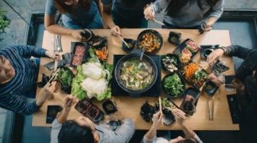 可以n刷的餐廳|在才村找到了不加科技的野生菌火鍋!