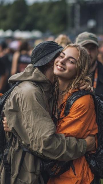 去年老婆得了早期的結(jié)腸癌,在廣州中山大學腫瘤醫(yī)院做了手術(shù)