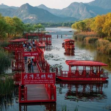 讓柳州和桂林人都沒有想到的是，首府南寧市每天有近百萬流動人口在城里工作生活、吃喝