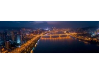 重慶夜景八種欣賞方式，魔幻光影下的不夜城