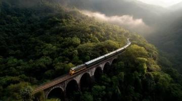 重慶北到重慶東一小時難以完成！主要原因是規劃方面存在問題！