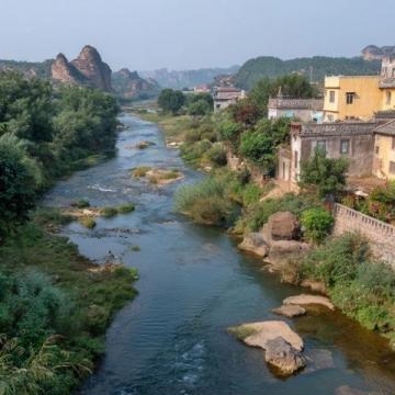 圖文熱點來了石家莊嶂石巖風景名勝區位于石家莊西南的贊皇縣境內
