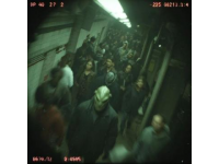 追地鐵追到眼前發(fā)黑，卻舍不得花3塊錢買瓶水，這畫面一出來(lái)，誰(shuí)不心里咯噔一下？