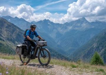 騎行記穿越山城與洋芋國,品味風(fēng)景與美食的2400公里之旅