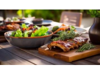 六月晚風(fēng)清爽晚餐：夏日養(yǎng)生佳肴推薦