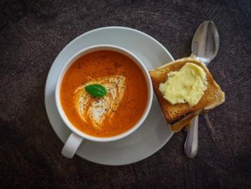 社旗美食暴擊！一碗胡辣湯喚醒的鄉愁，深夜放毒慎點