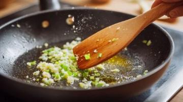 簡易上手!10分鐘學會5大人氣美食烹飪技巧