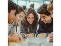 高三復習應構建跨學科知識網絡，提升綜合思維能力