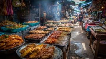 金邊街頭盛況：中柬文化盛宴精彩紛呈