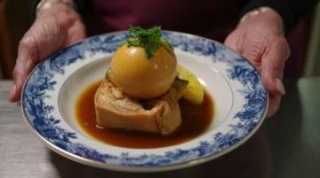 云端粵菜新賞:夏日巨輪與細(xì)雨之約