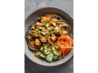 嫩豆腐拌黃瓜清新解膩的夏日好菜，享受健康美味！