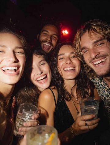 把酒言歡：人生最美的邂逅